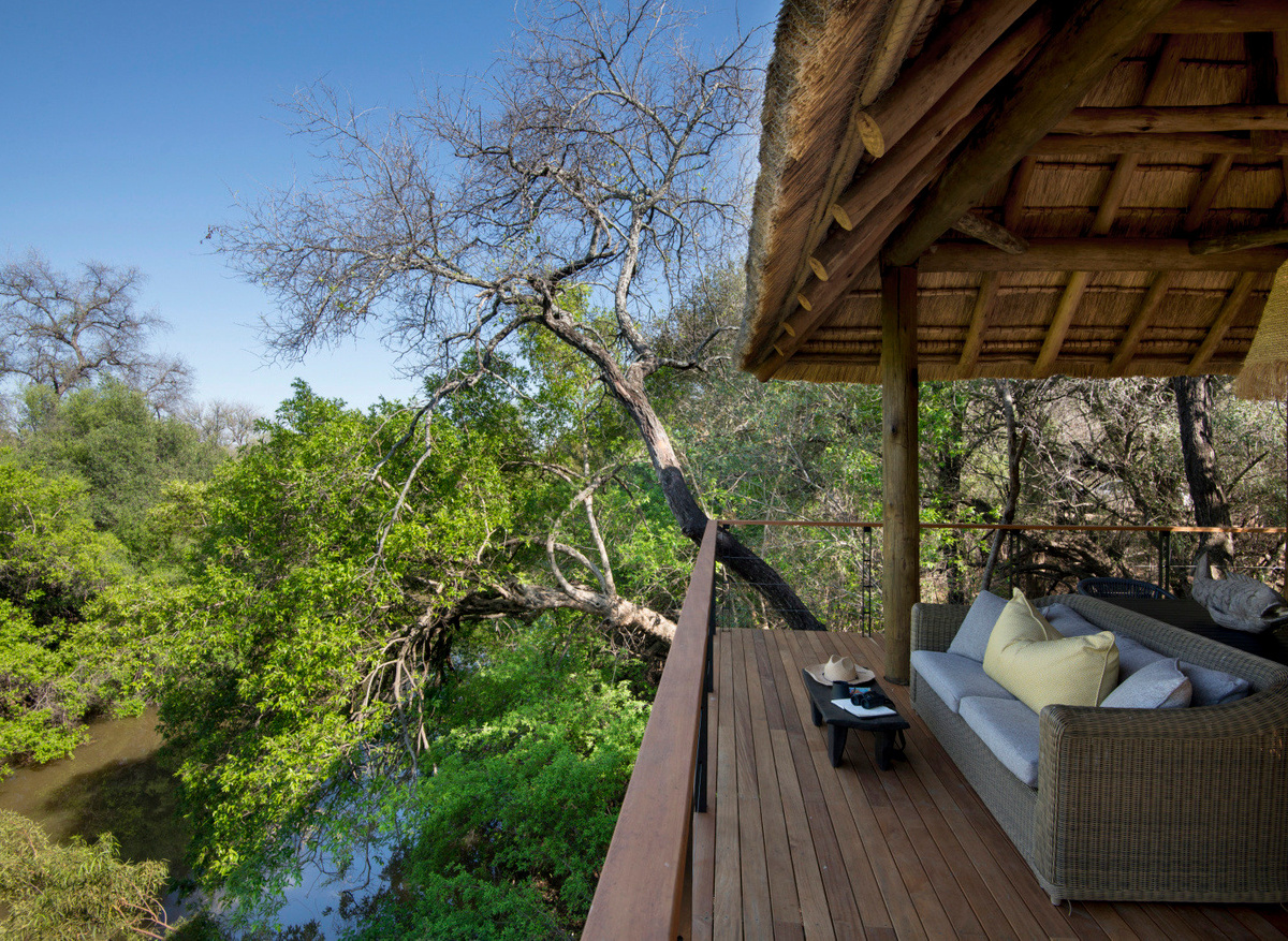 Morukuru Owner House - Sala overlooking Marico River