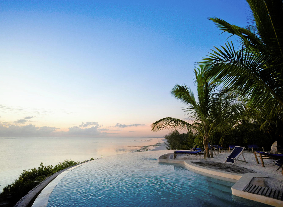 zanzibar-luxury-safaris-resort-overlooking-indian-ocean.jpg