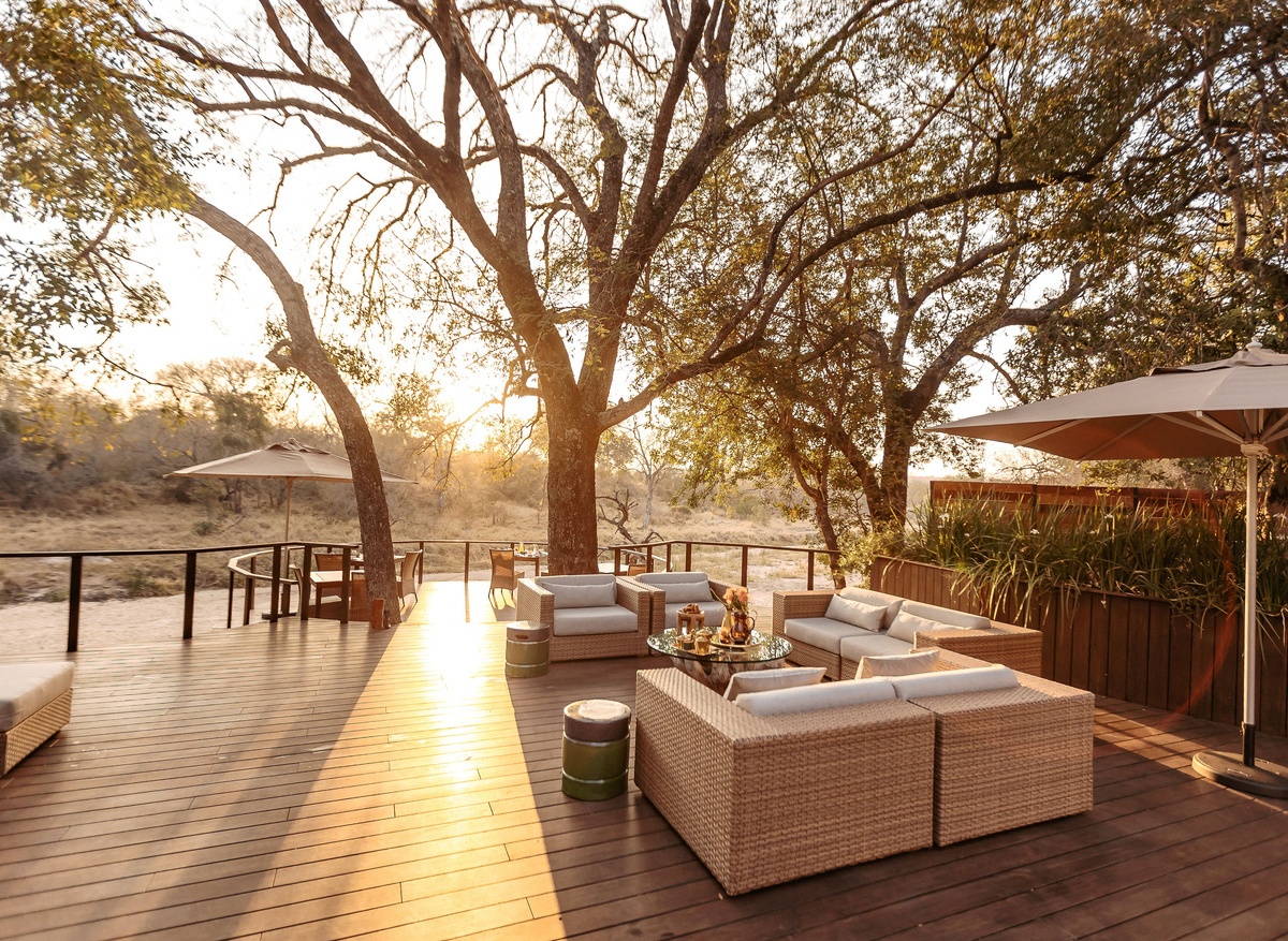 DA15C742-B415-47E7-8D013D86F46F3216_4