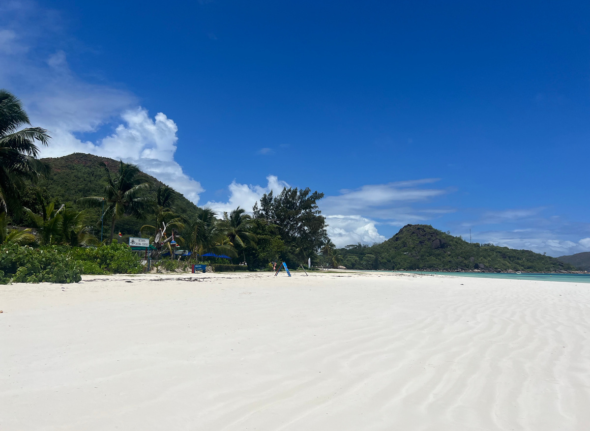 Seychelles - Paradise Goals