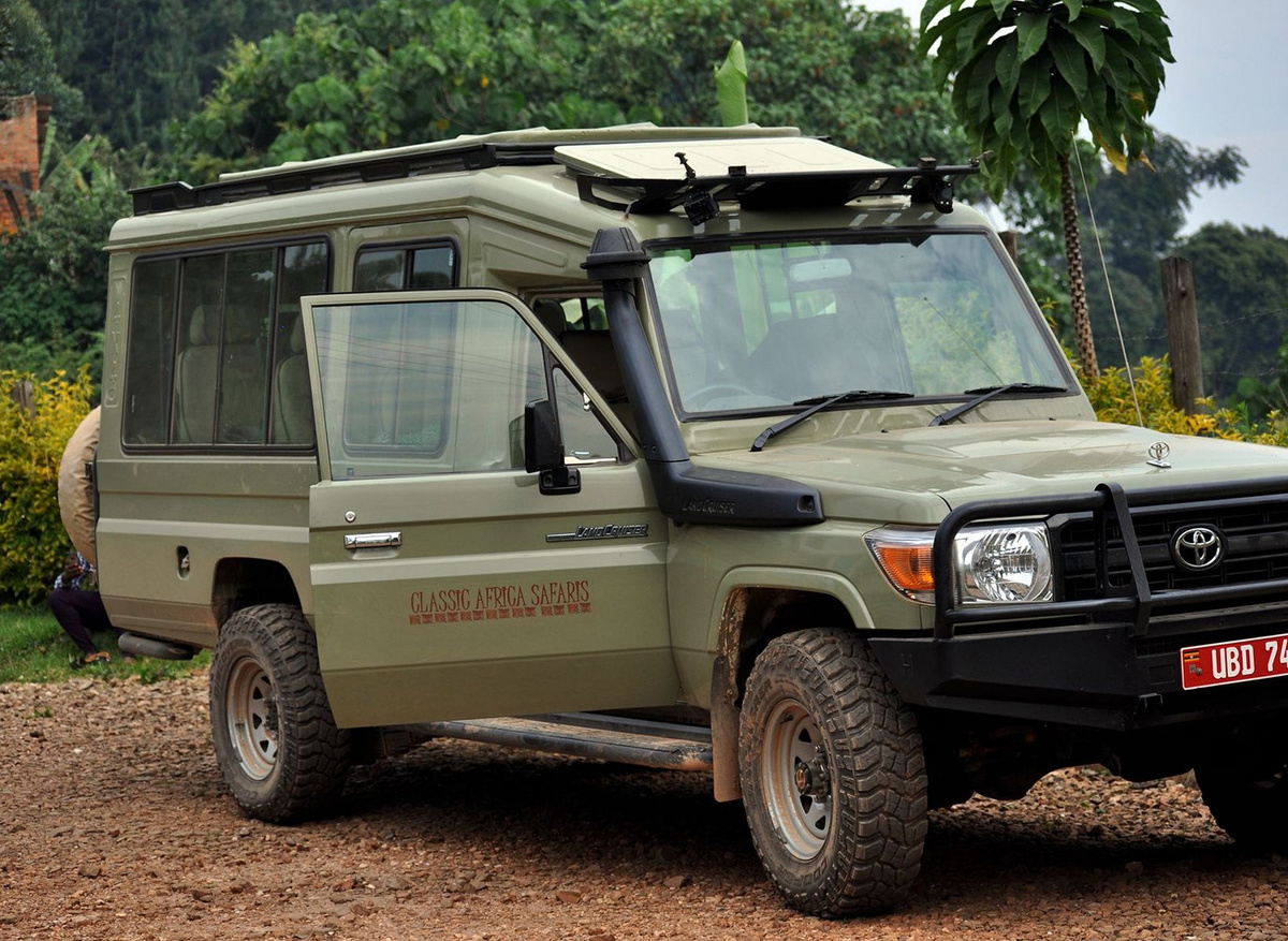 CAS extended cruiser in Bwindi.jpeg
