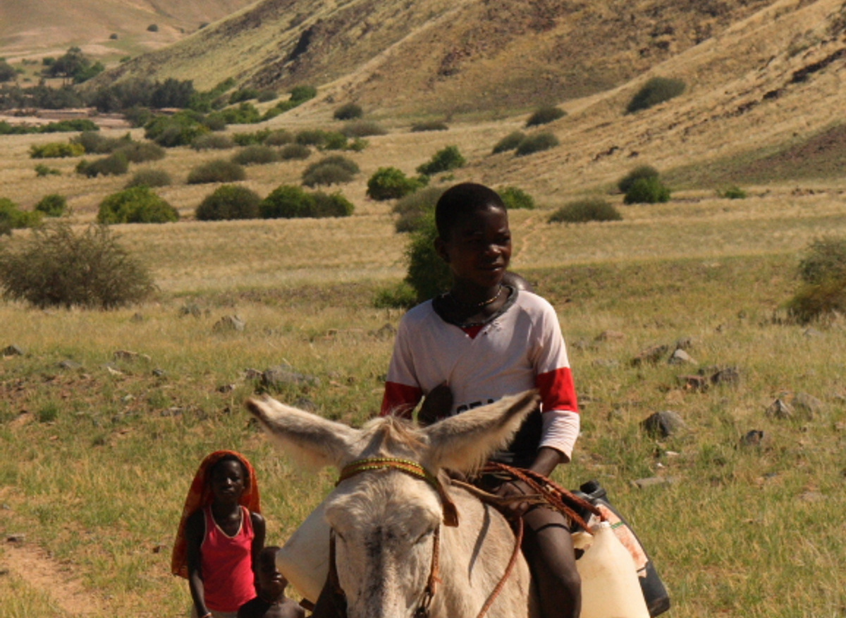 Modern Himba Children.JPG