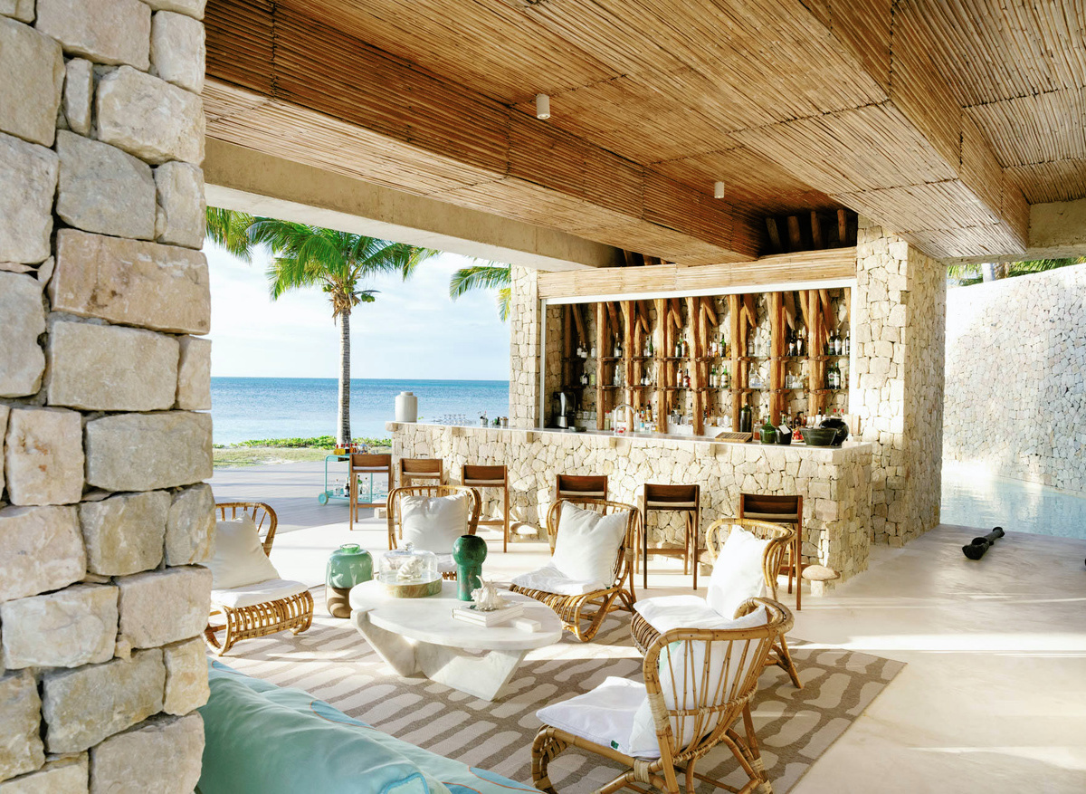 Miavana by TIME TIDE.jpg