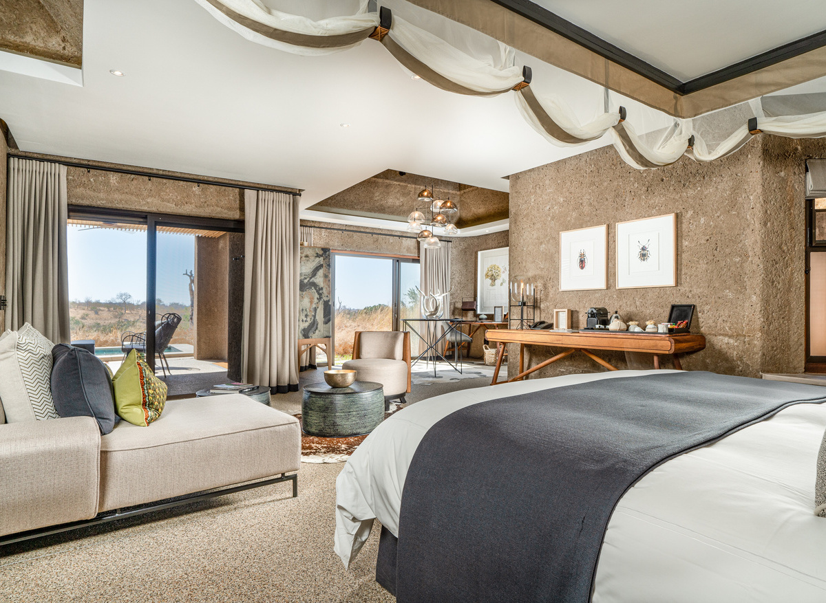 Earth Lodge Luxury Suite.jpg