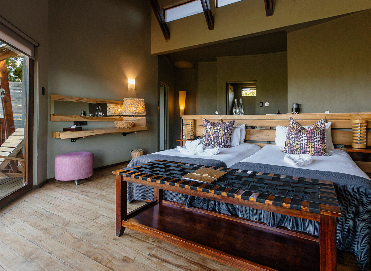 Rhino Ridge Safari Lodge - Safari Room