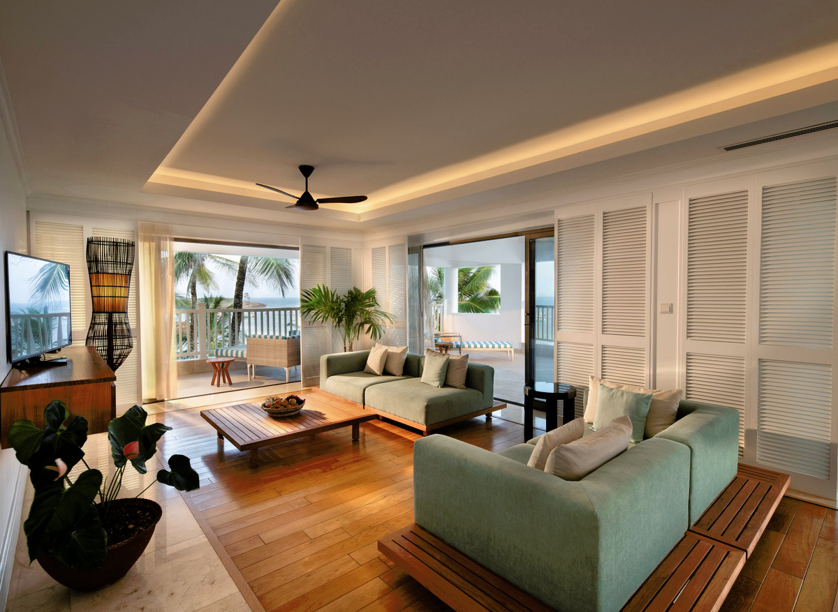 Hemingways Watamu | Penthouse living room