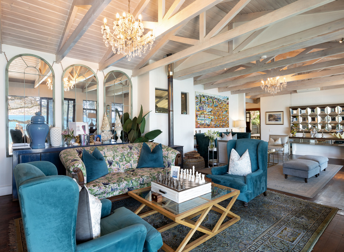 Tintswalo Atlantic Guest Lounge