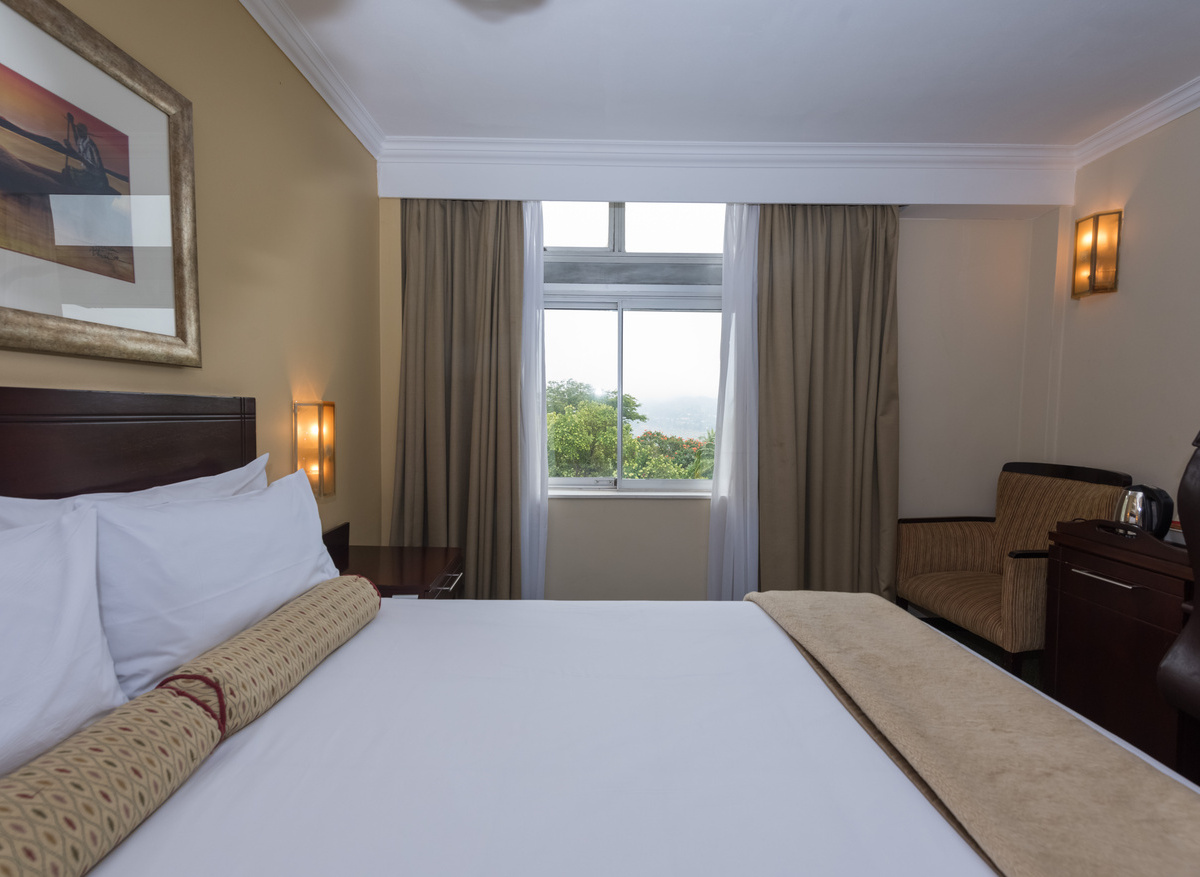 Sunbird Mount Soche - Deluxe Room