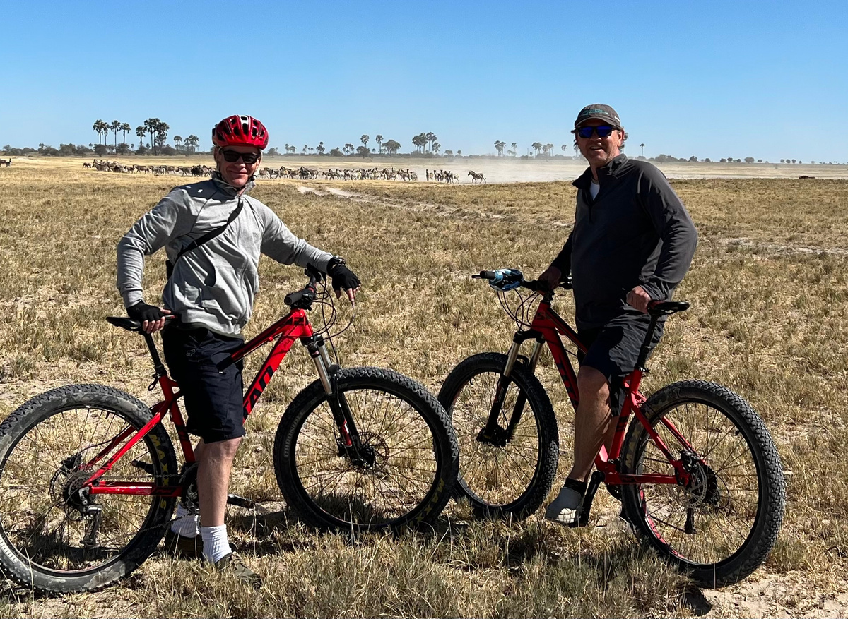 Cycling in the Makgadikgadi from Jacks or San Camp