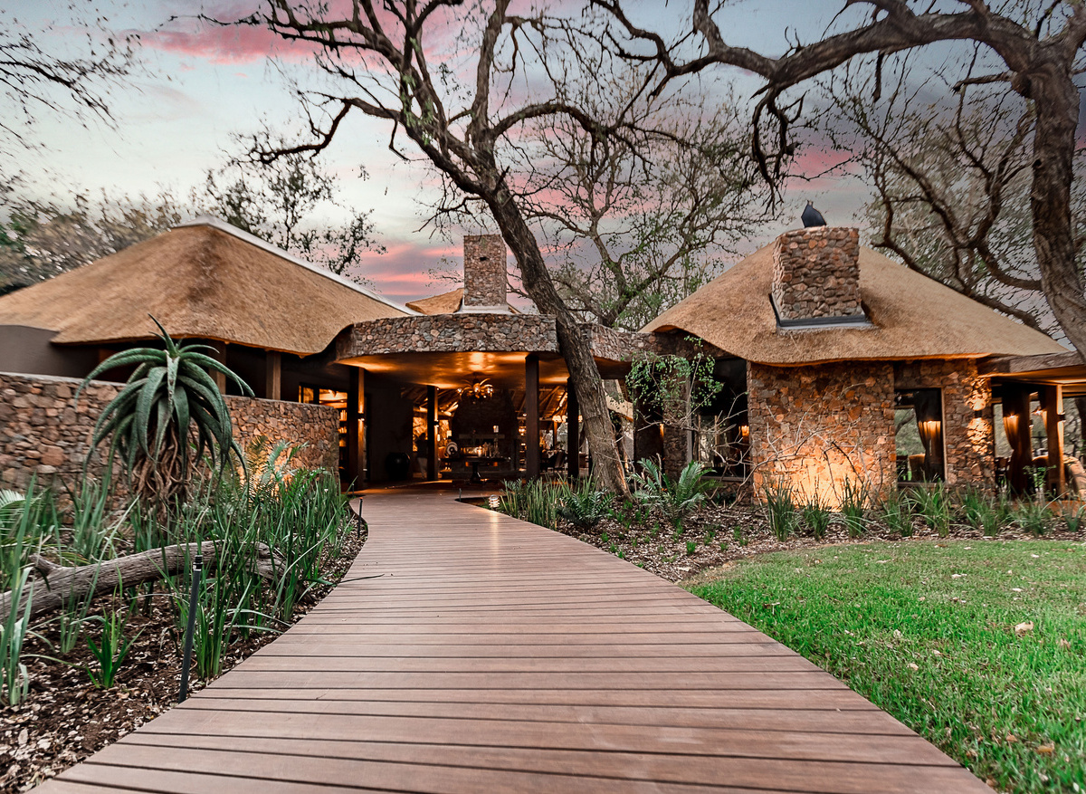 DA15C742-B415-47E7-8D013D86F46F3216_3