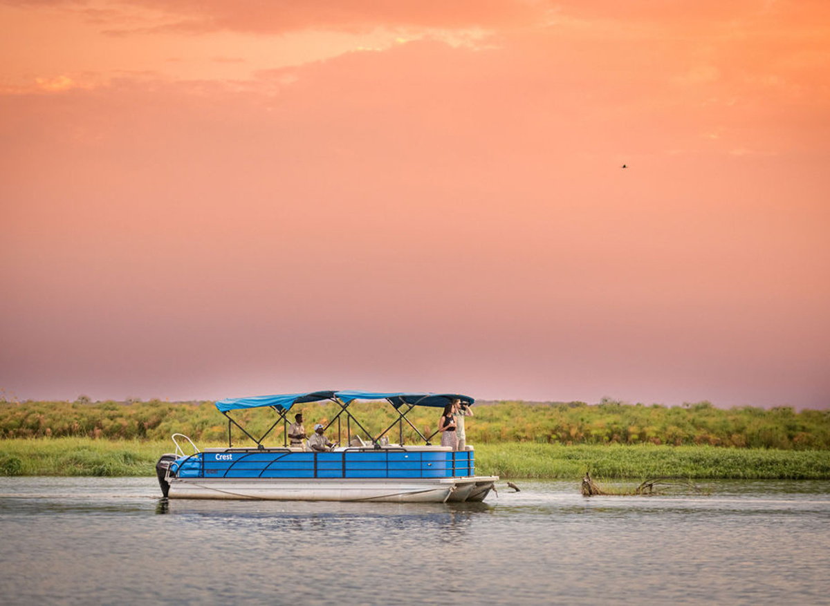 Matetsi_Victoria_Falls_boat_cruise2.jpg