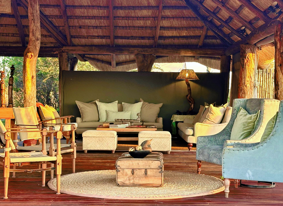 The Private Hide lounge2.jpeg