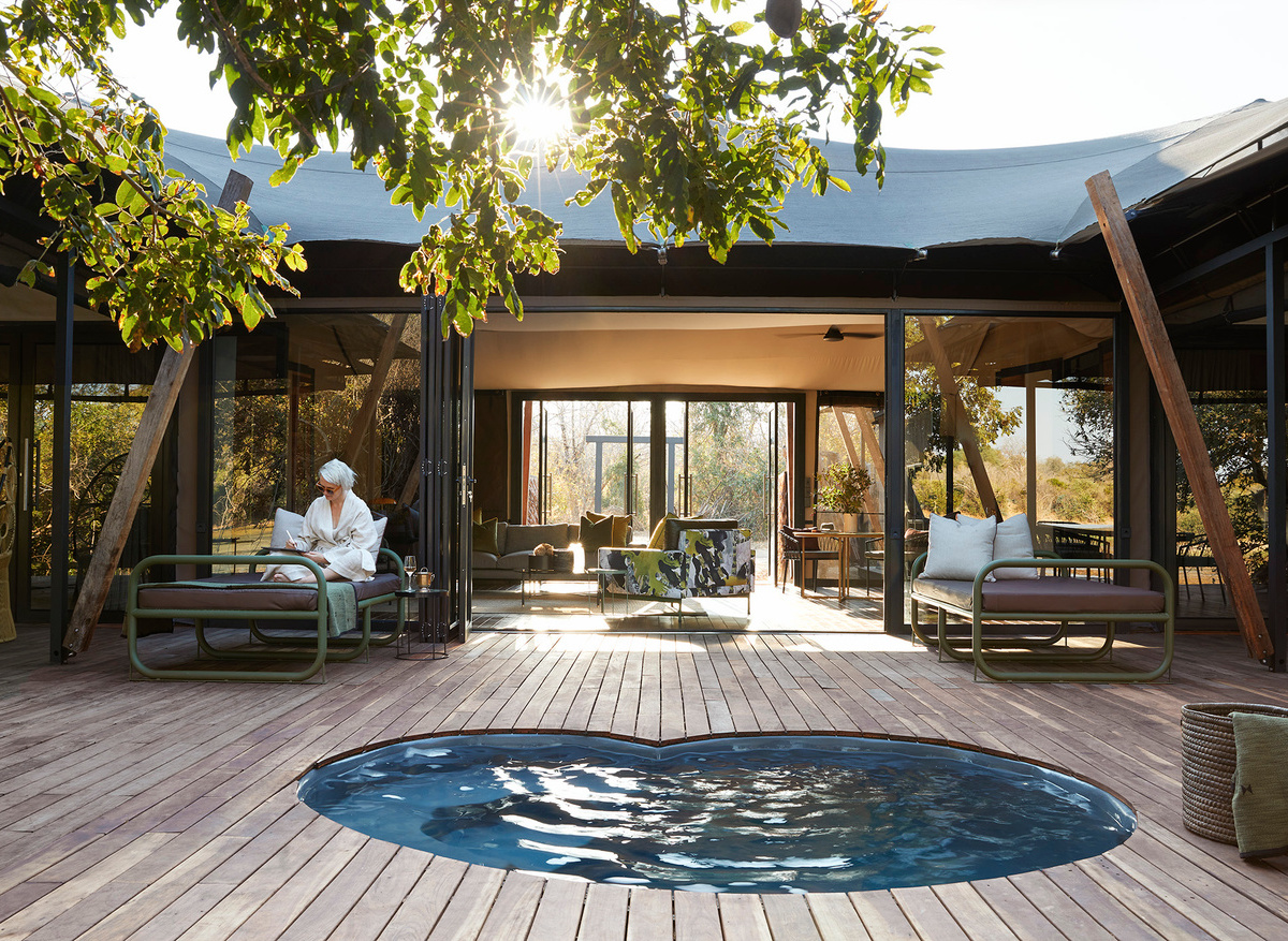 Molori Mashuma Mana Pools villa style suite pool to central lounge.jpg