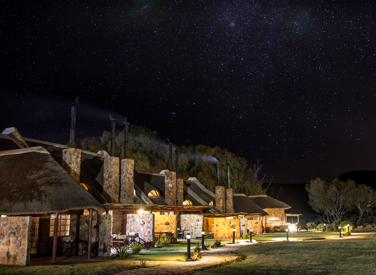 Aquila Karoo Cottage.jpg