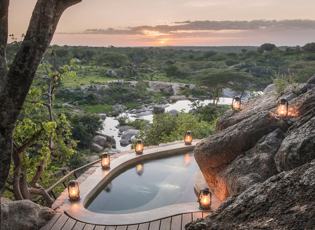 Mwiba Lodge - Jacuzzi.jpeg