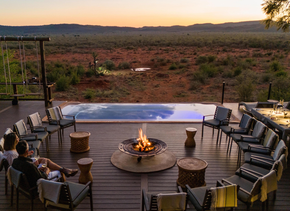 madikwe-hills-mvr-lodge-dining-dinner-10.jpg
