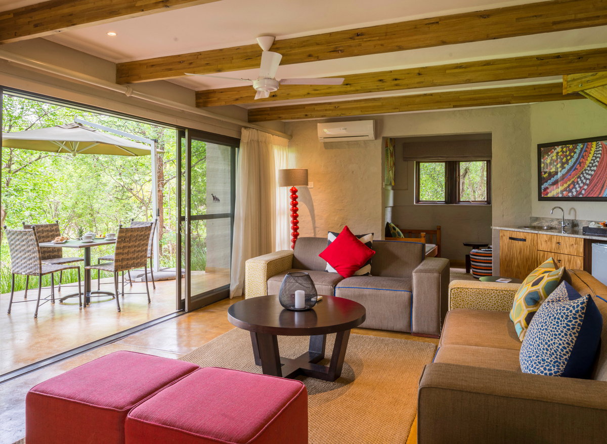 Victoria Falls Safari Suites - Lounge.jpg
