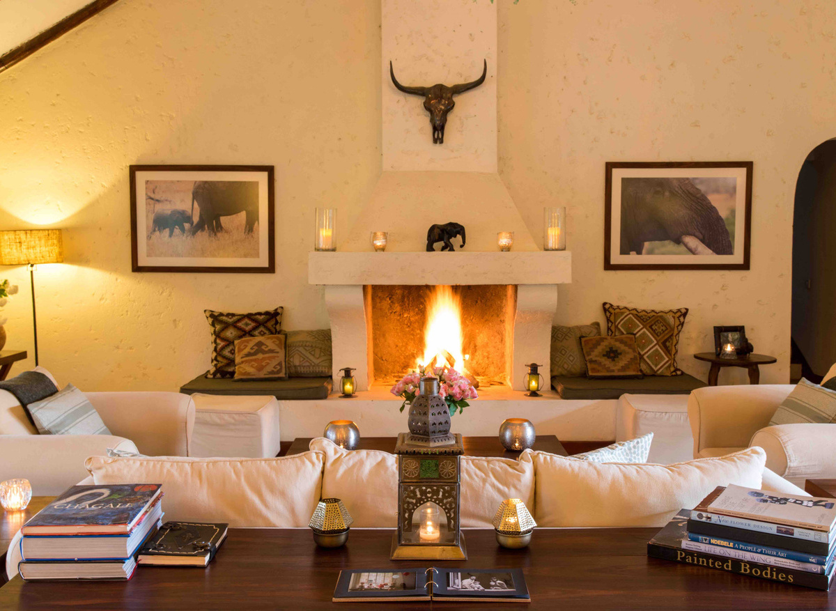 VILLA B32 LIVING 2.jpeg