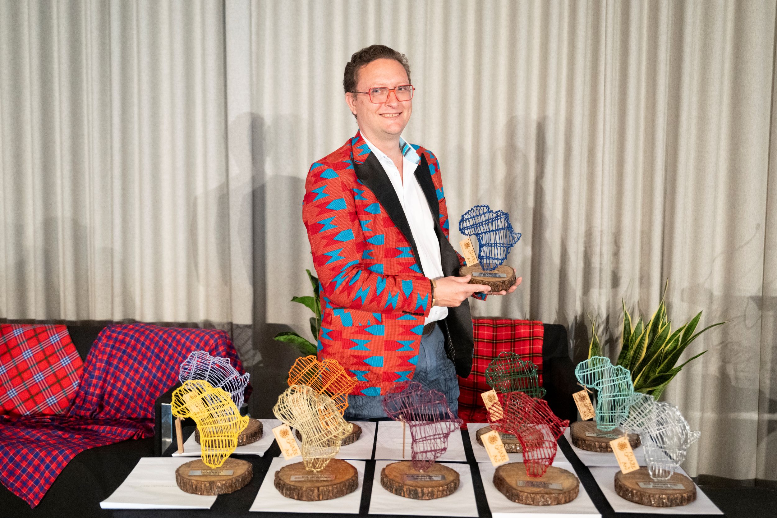 Experienceafrica2025awards1.jpg