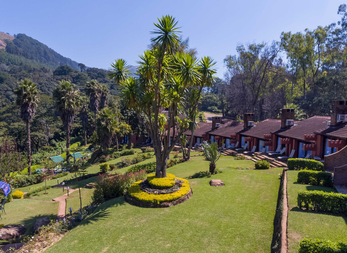 Sunbird Kuchawe - Exterior