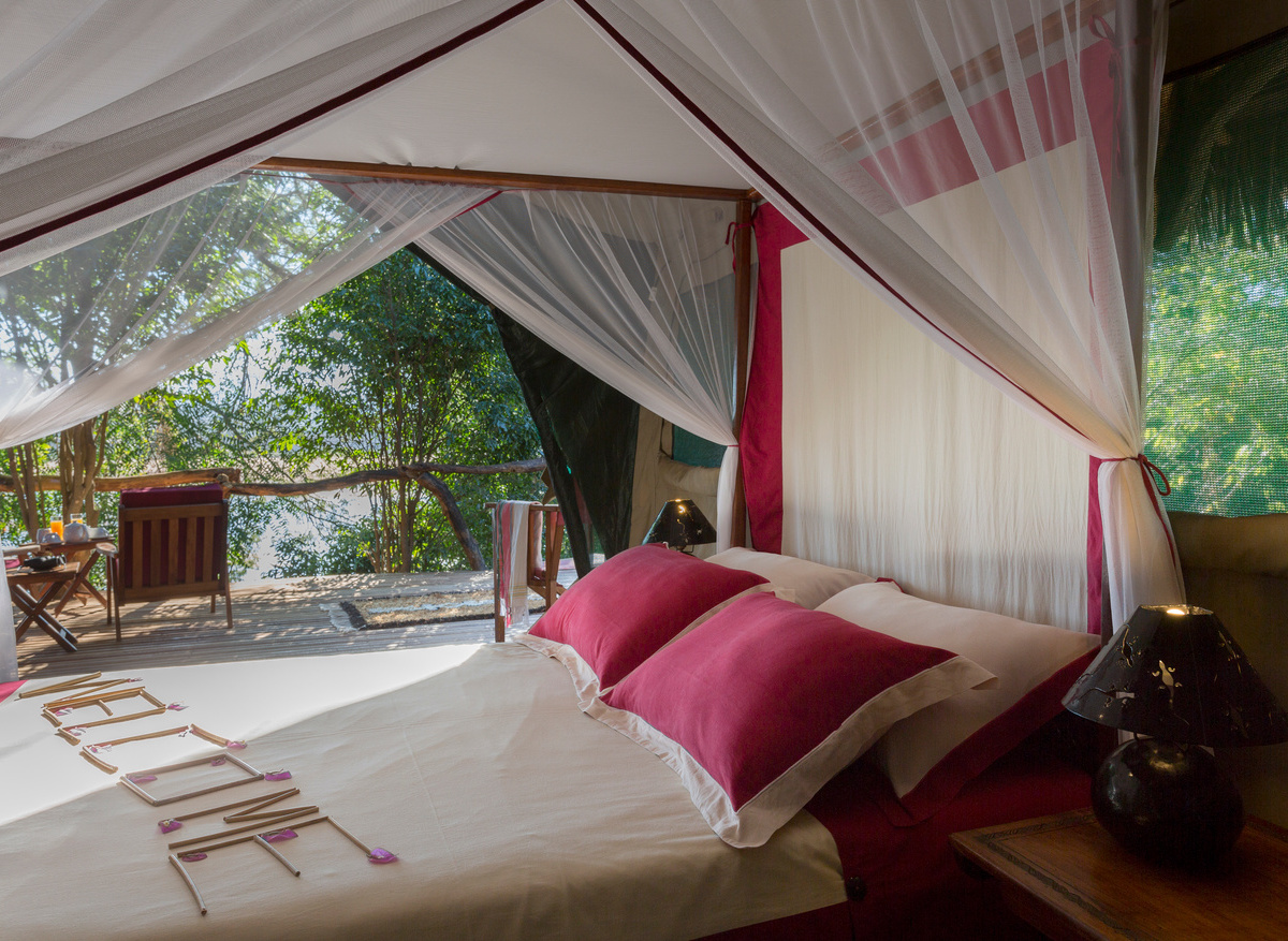 Mandrare River Camp - Tents (9).jpg