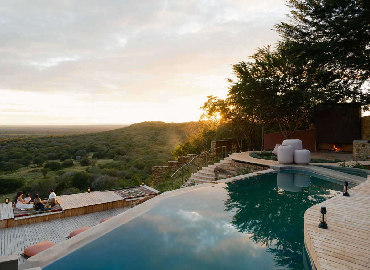 Pool at Nimali Ilaroi House 