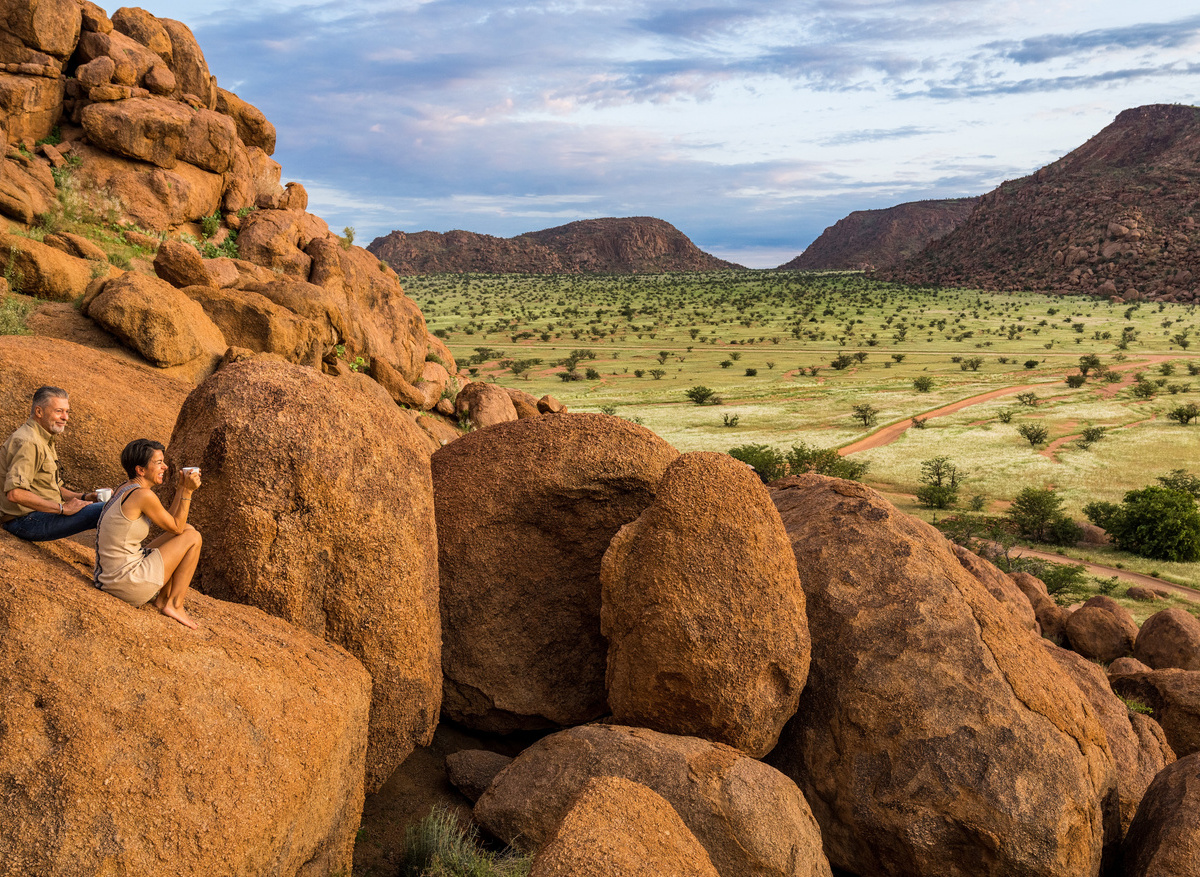 Mowani Mountain Camp - Walking Trail View Point