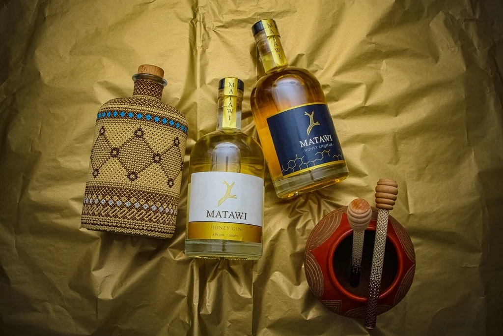 Matawi Gin - Sudijonsgraphs 1.jpg