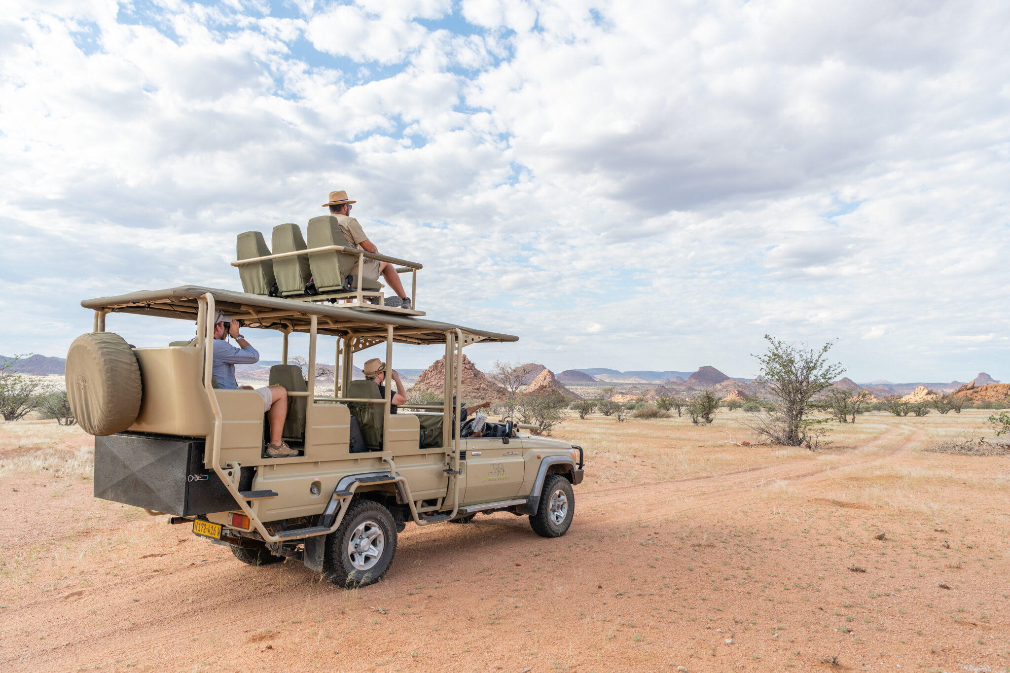 Ultimate-Safaris-01-2048x1365.jpg