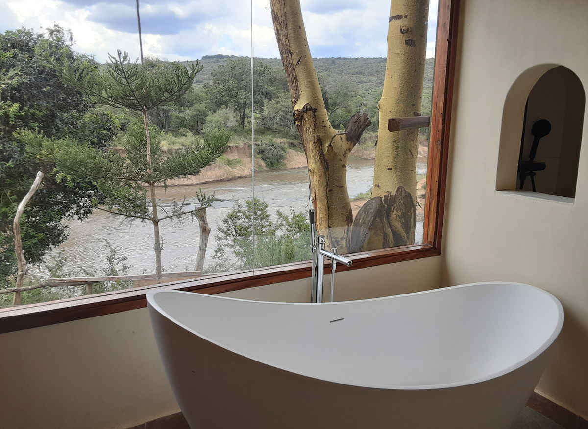 Bathtub in the family tent