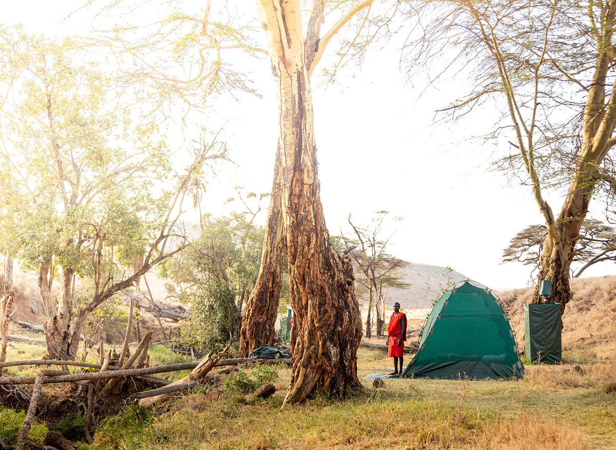 Walking safaris & Fly camping.jpg