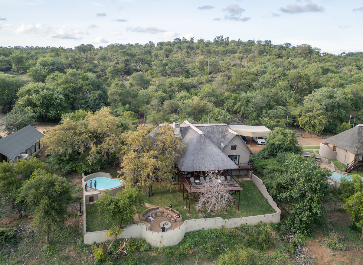 Olifant Villa Suite I Exterior 2.jpg