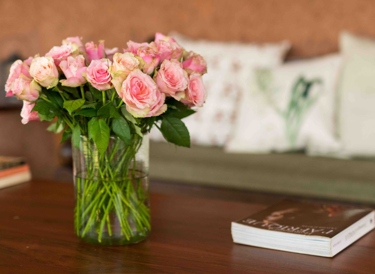 villa b32 roses.jpeg