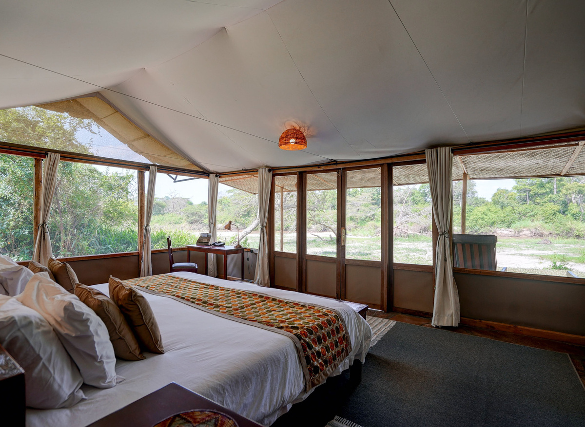 Ishasha Wilderness Camp - Guest tent 