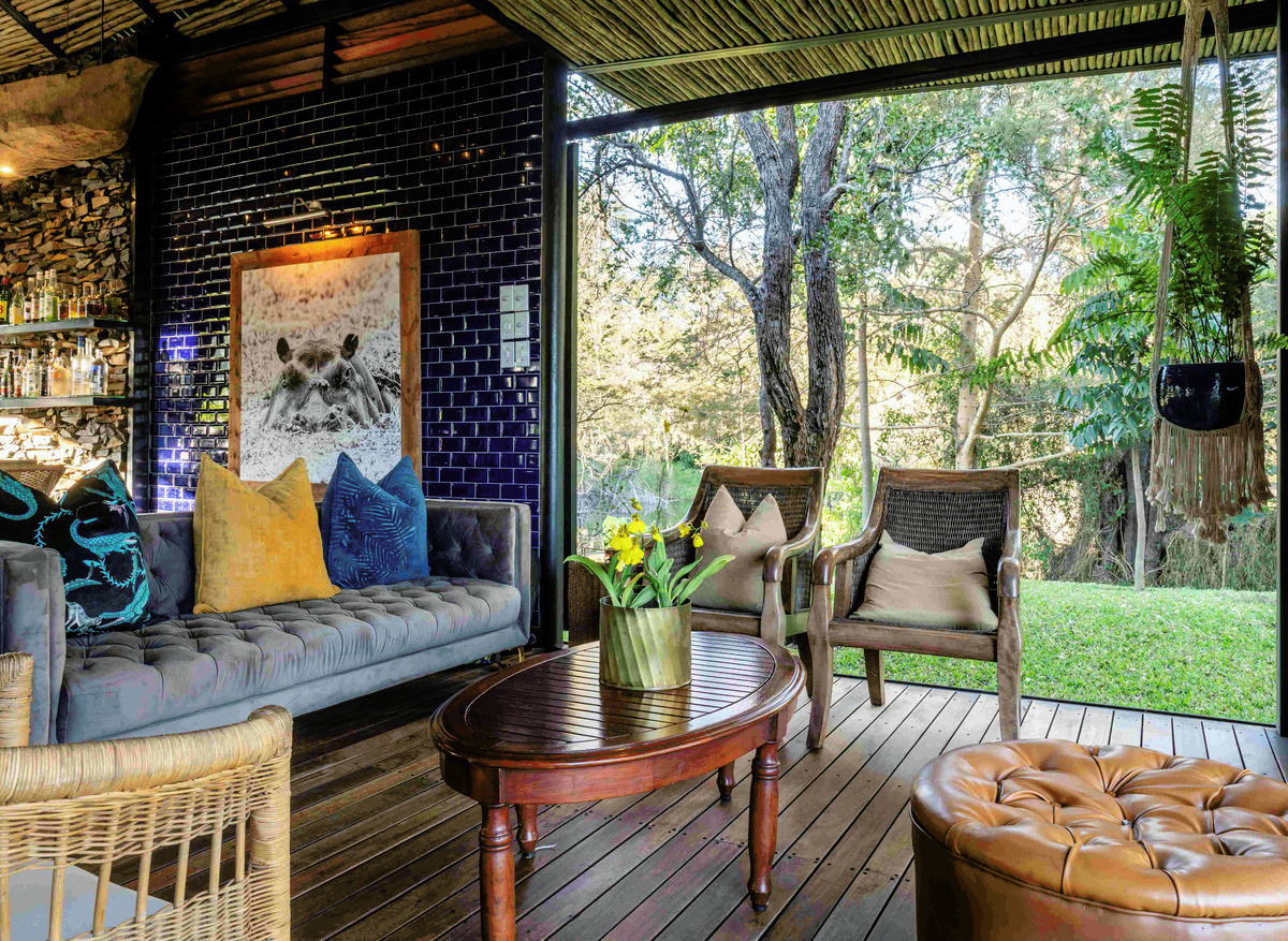 Mukwa Guest Area - Lounge.jpg