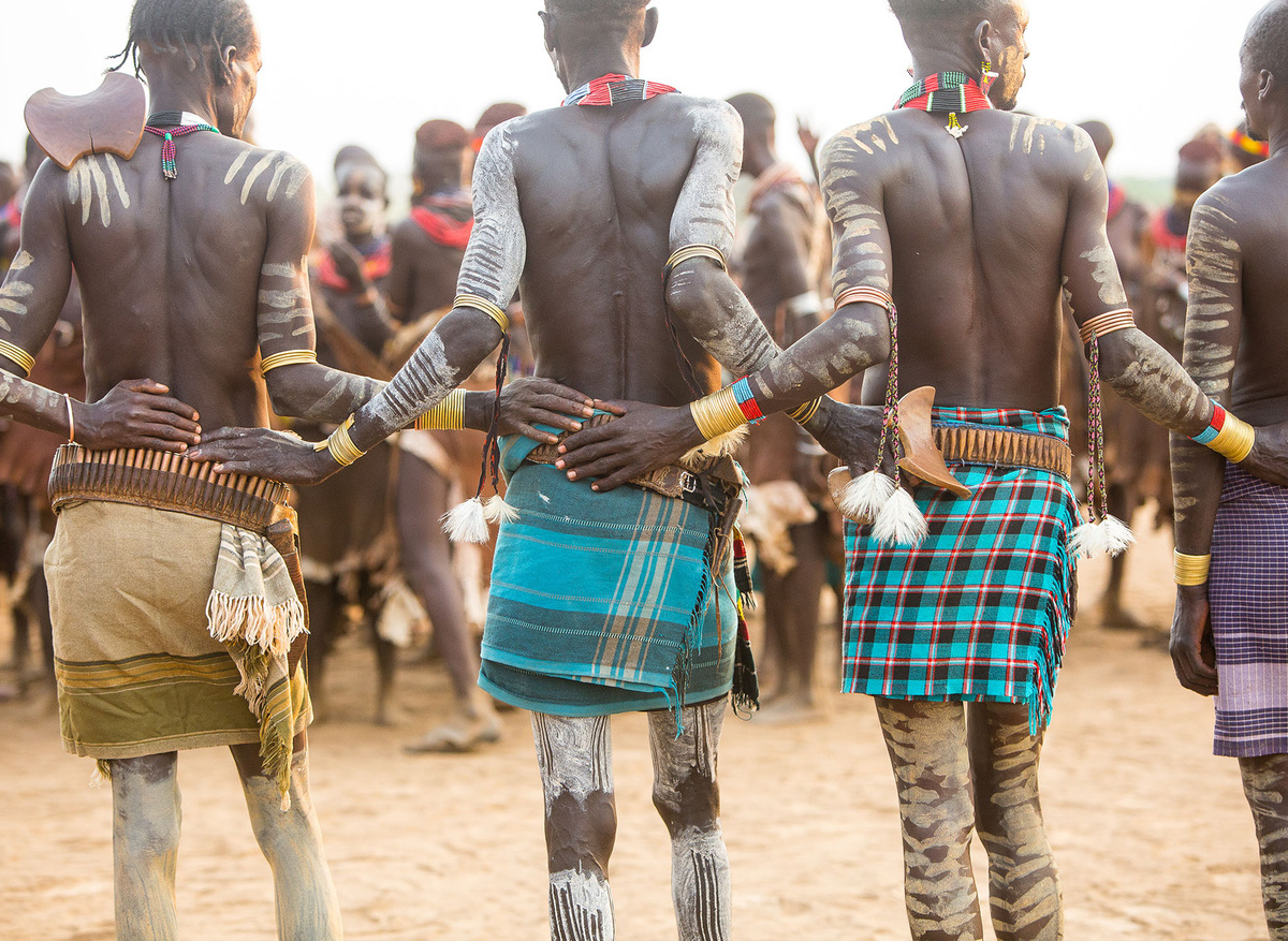 WILD-EXPEDITIONS---Ethiopia-Expeditions---Kara-Tribe-traditional-dancing-(Kate-Malone).jpg