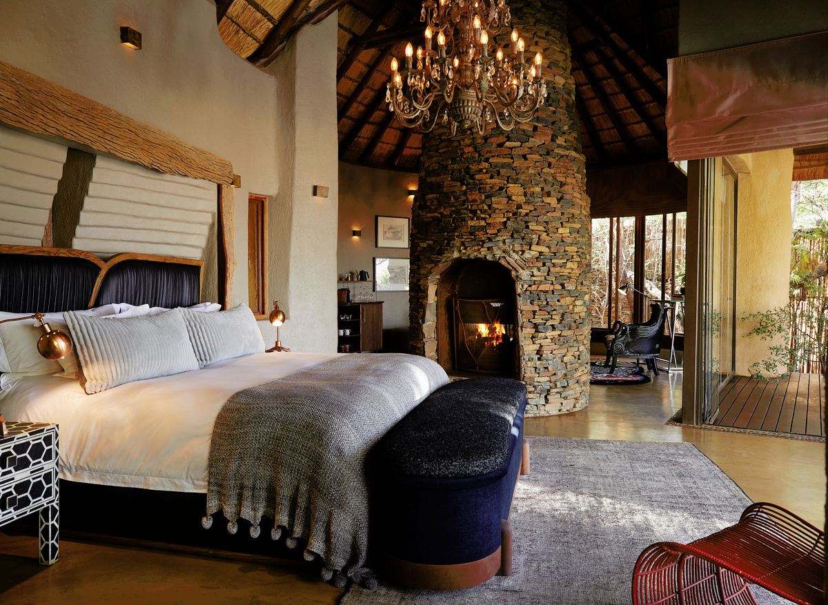 Molori Safari Madikwe Game Reserve Ngwedi Premier Suite.jpg