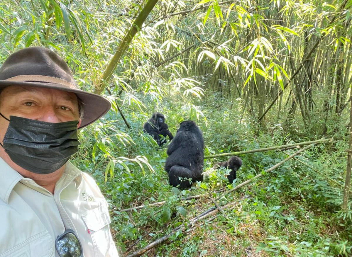 Gorilla Trekking.jpg