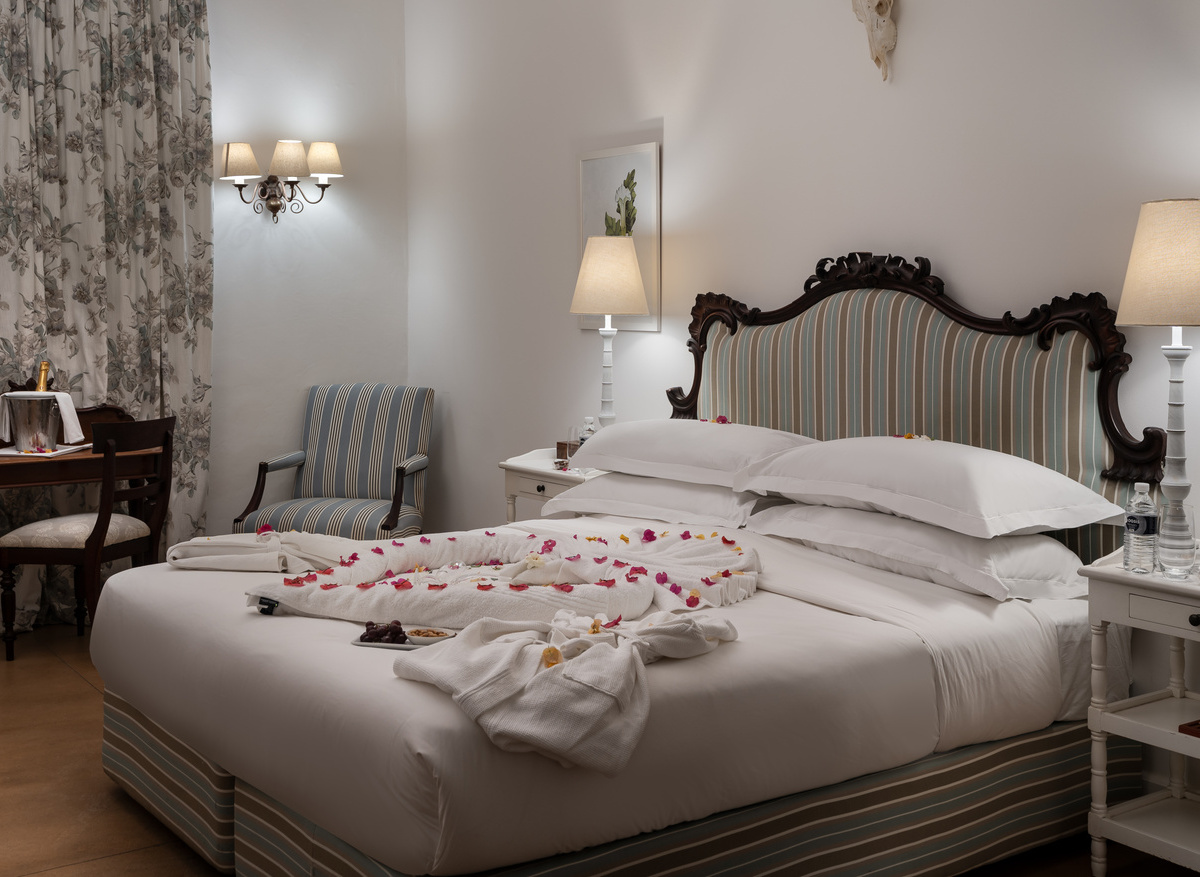 Romantic Turn Downs - Perfect for a Honeymoon