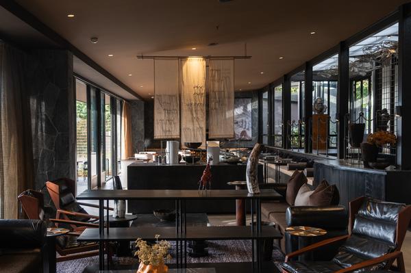Lounge+to+dining.jpg