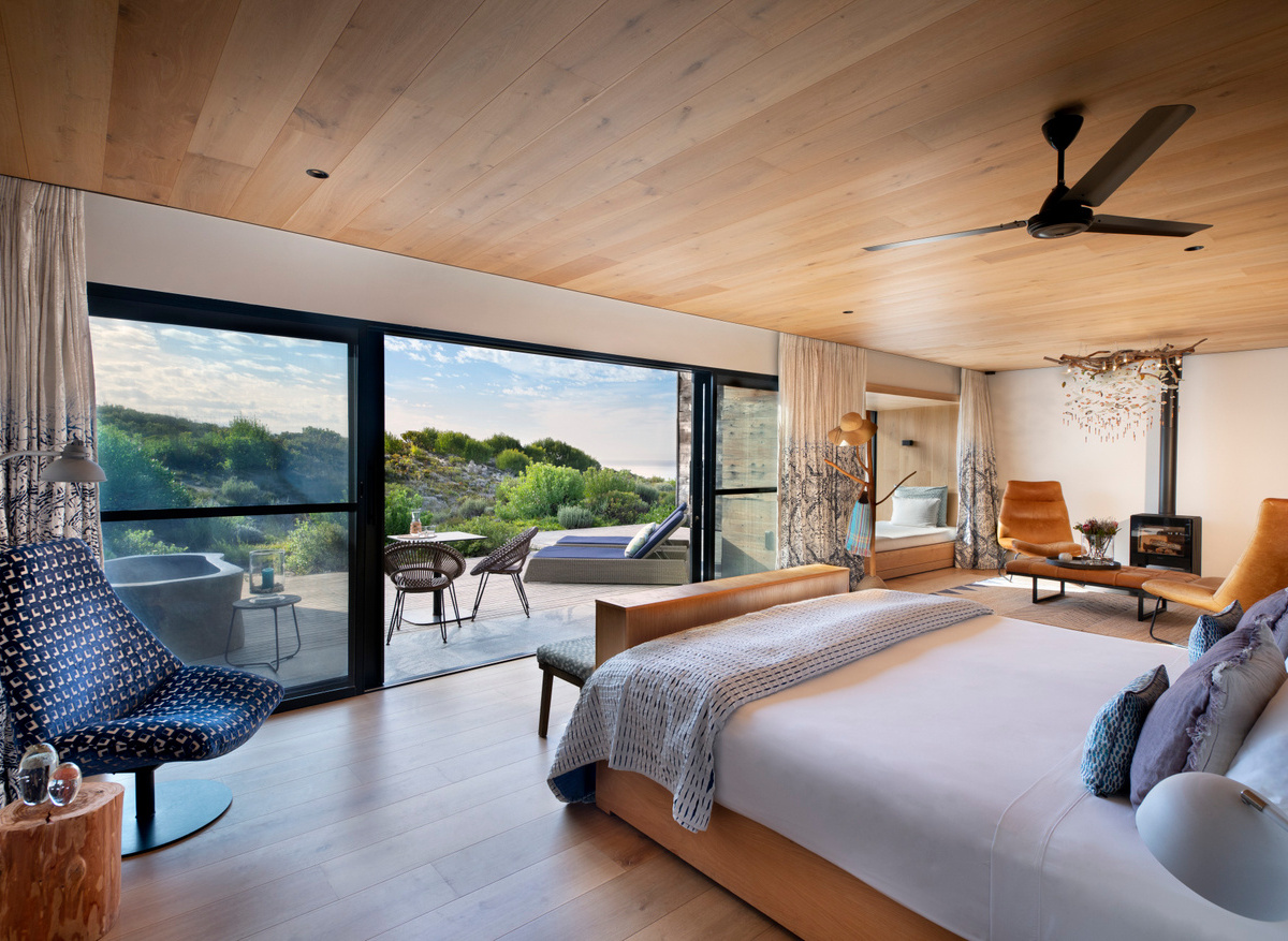 Morukuru Beach Lodge - Honeymoon Suite.JPG