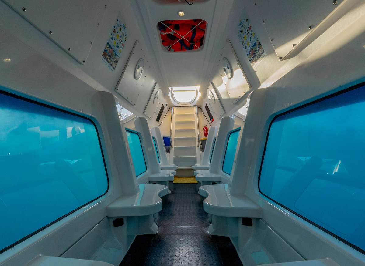 Semi Submarine inside