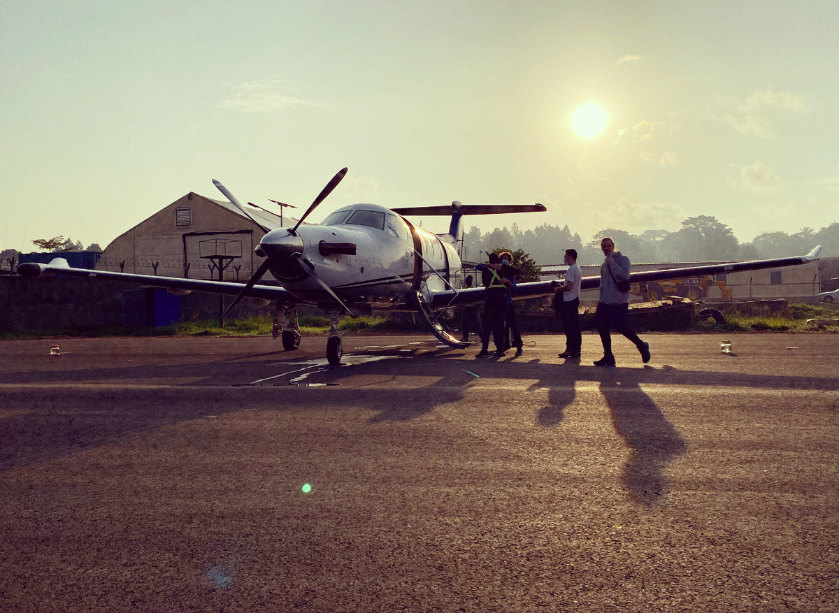 Guided flying Safaris