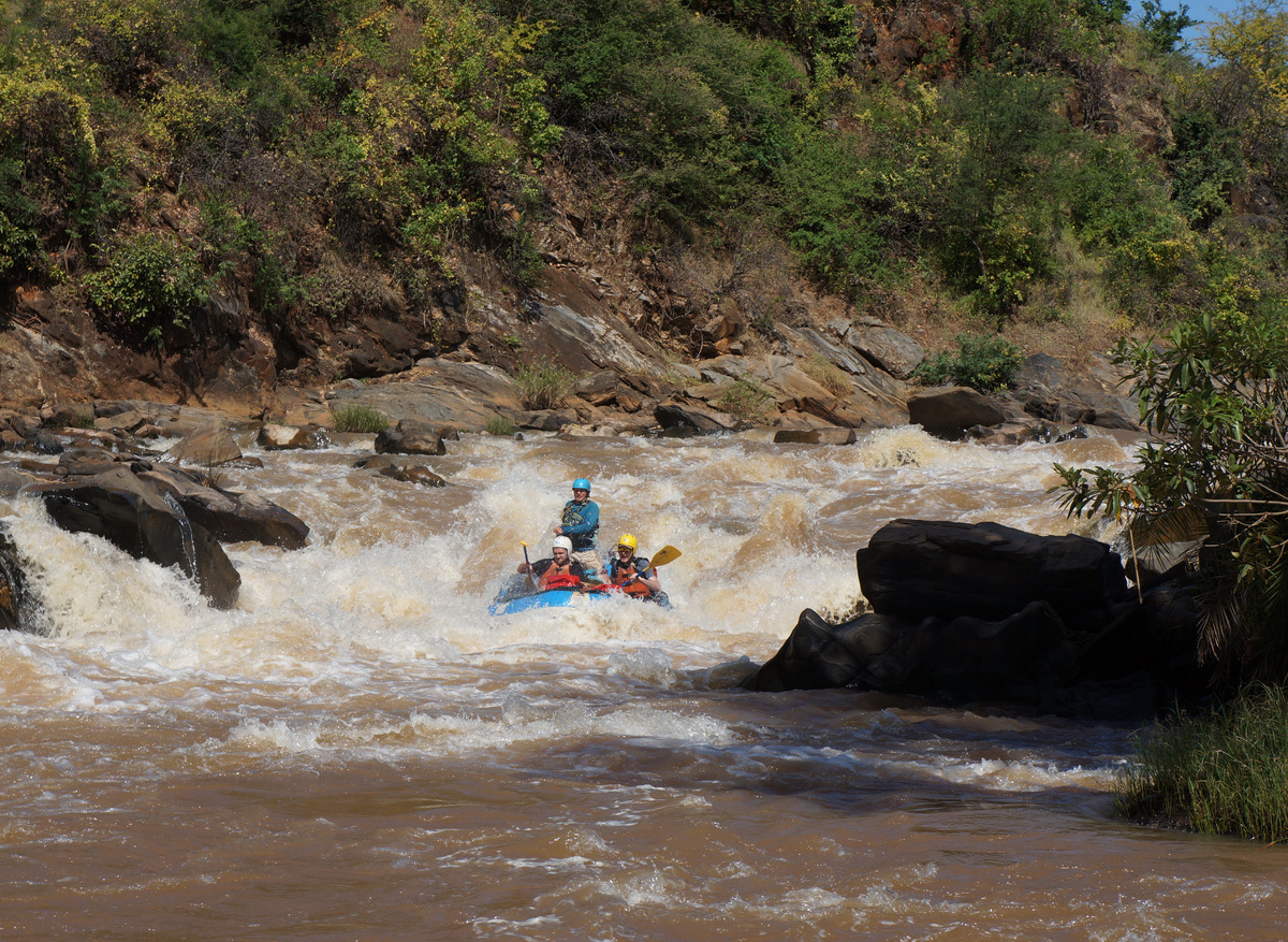 Multi Day Rafting the Mutonga River