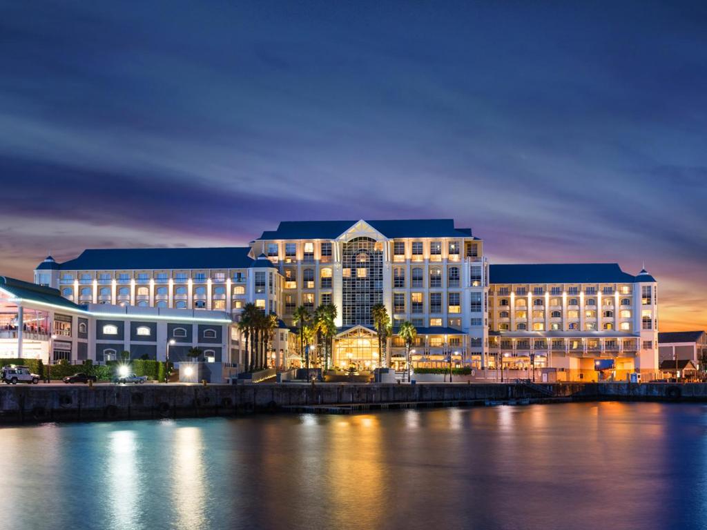 Table-bay-hotel.jpg