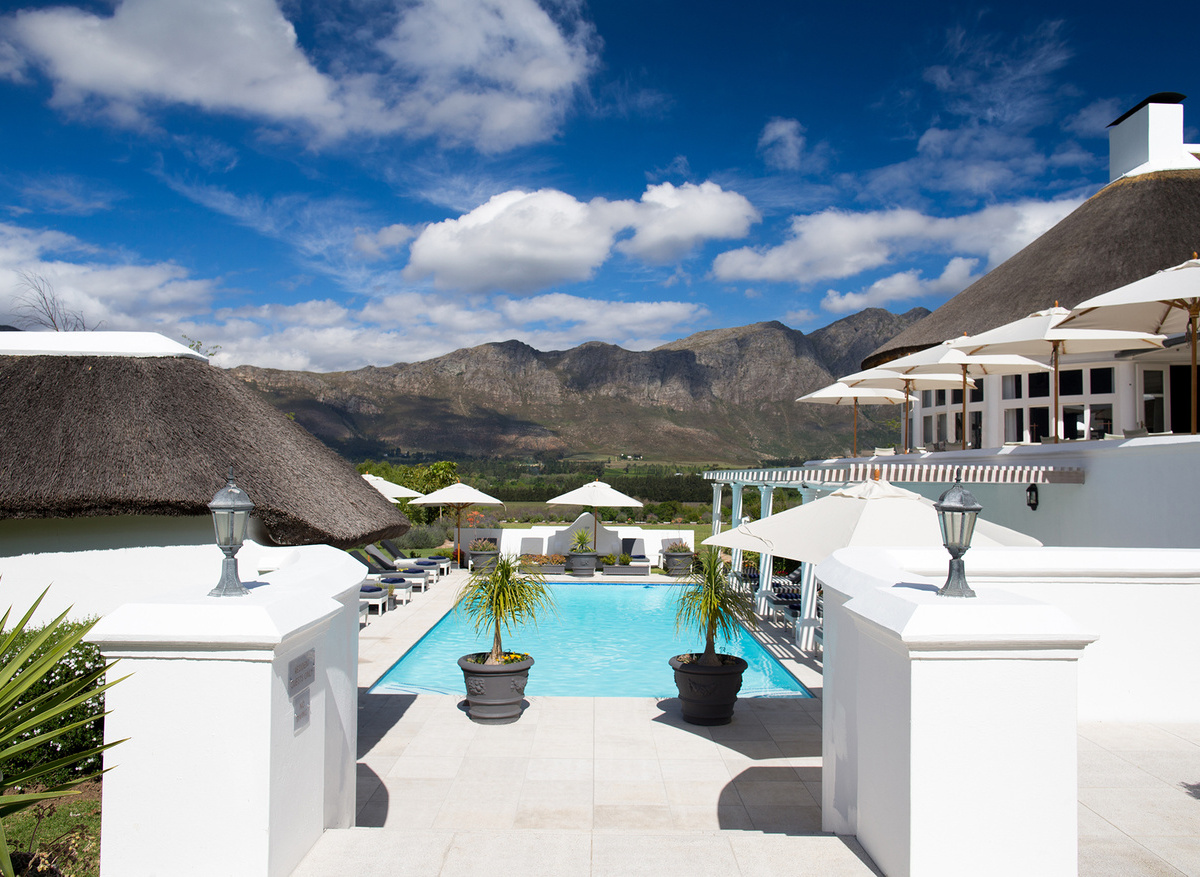 Mont Rochelle - Outdoor pool