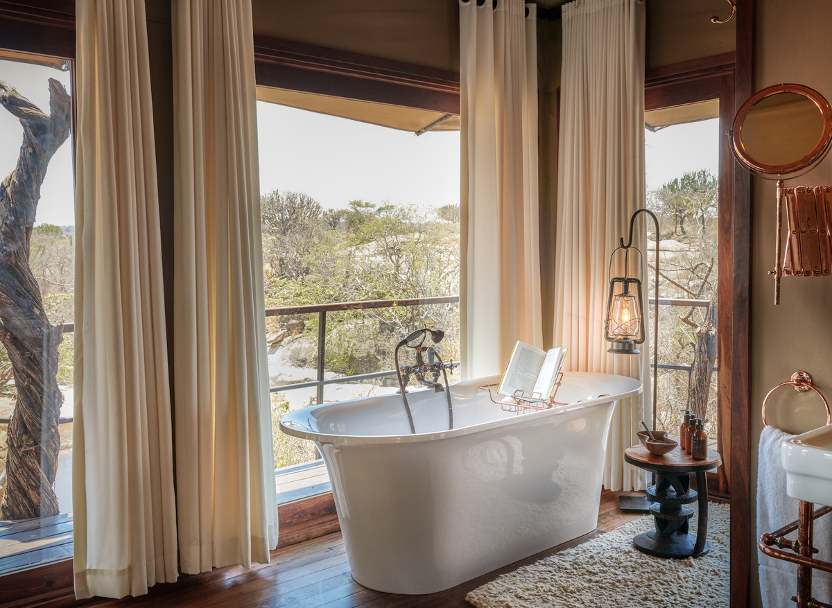 Mwiba Lodge - Tented Suite Bathtub.jpeg