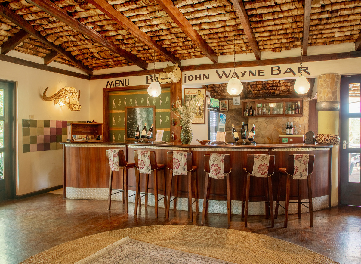 Hatari Lodge John Wayne Bar