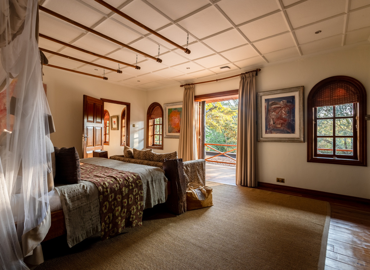 Hemingways Eden Residence | Main House Master Bedroom 
