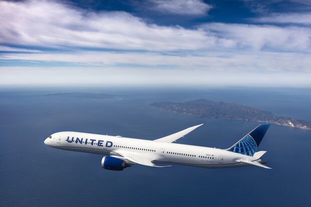 United-Airlines-B787-1.jpg